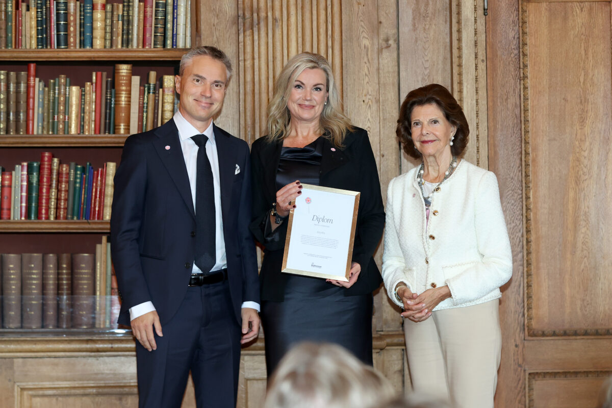 Any4m och H.M. Drottningen