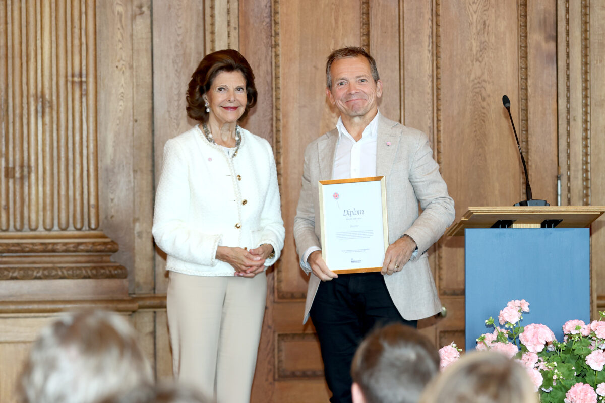 Inserve och H.M. Drottningen